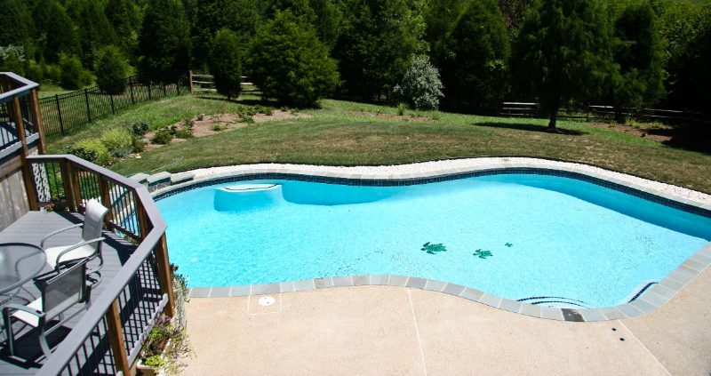 pool maintenance project in Leesburg